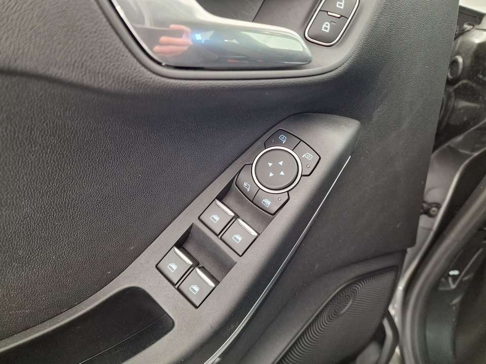 Ford Fiesta - Imagem 14