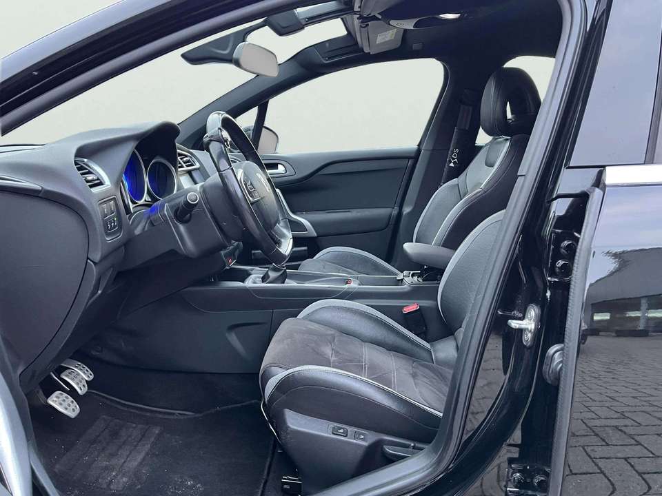 DS Automobiles DS 4 - Imagem 14