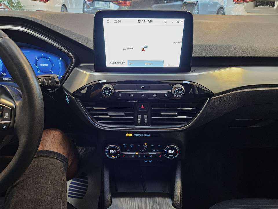 Ford Kuga - Imagem 15