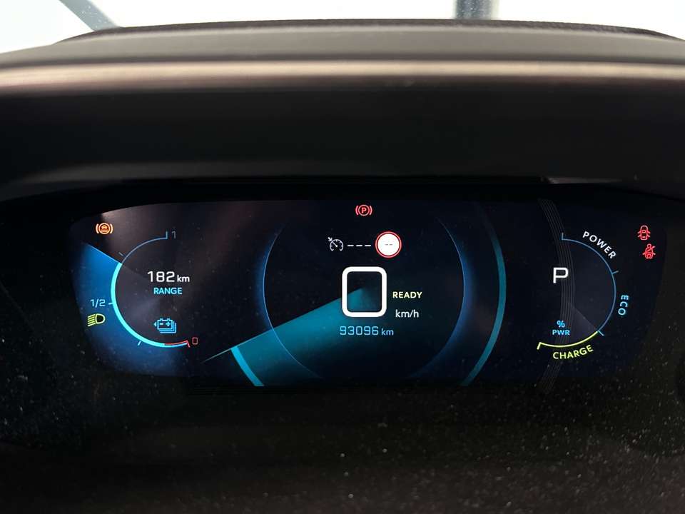 Peugeot e-2008 - Imagem 12