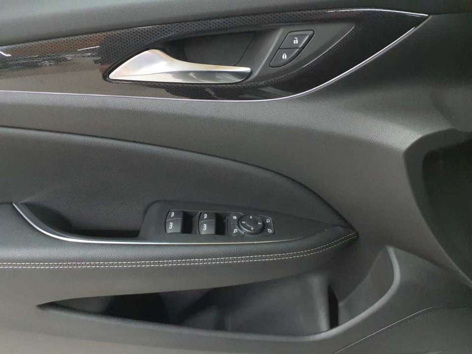 Opel Insignia - Imagem 4