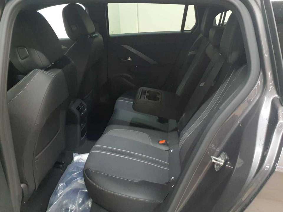 Opel Astra - Imagem 9