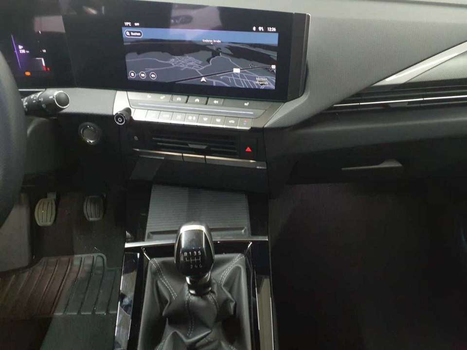 Opel Astra - Imagem 8