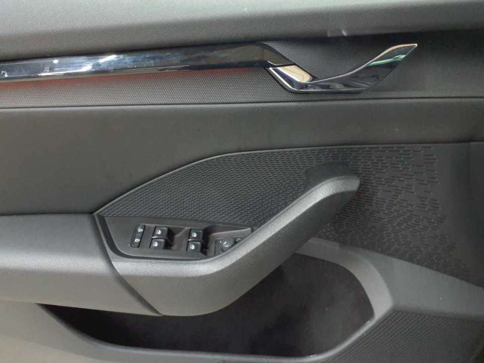 Skoda Octavia - Imagem 4