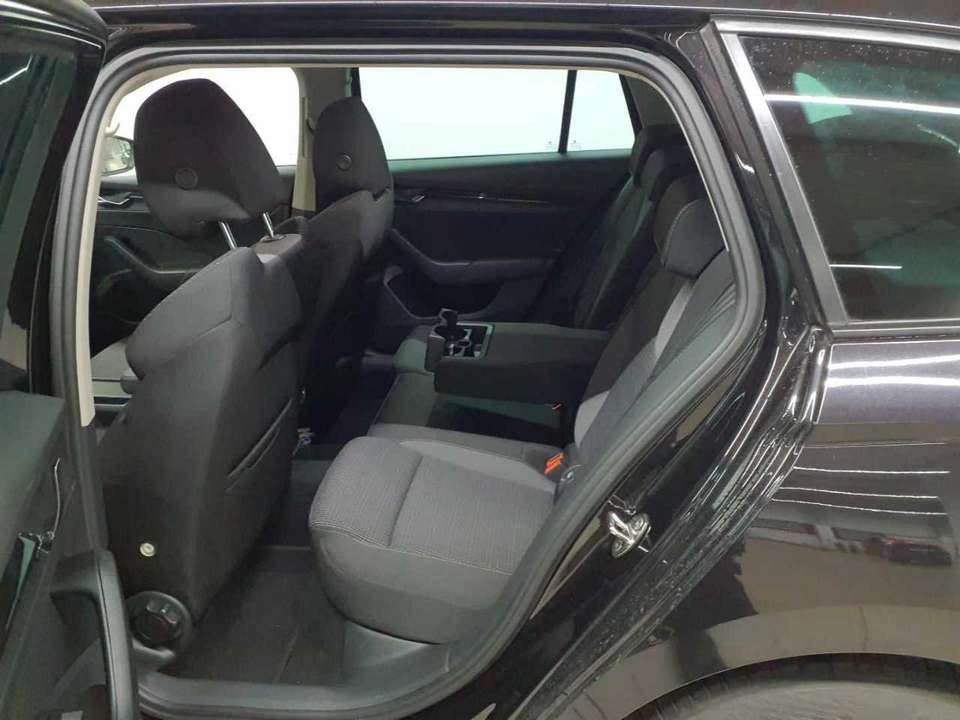 Skoda Octavia - Imagem 5