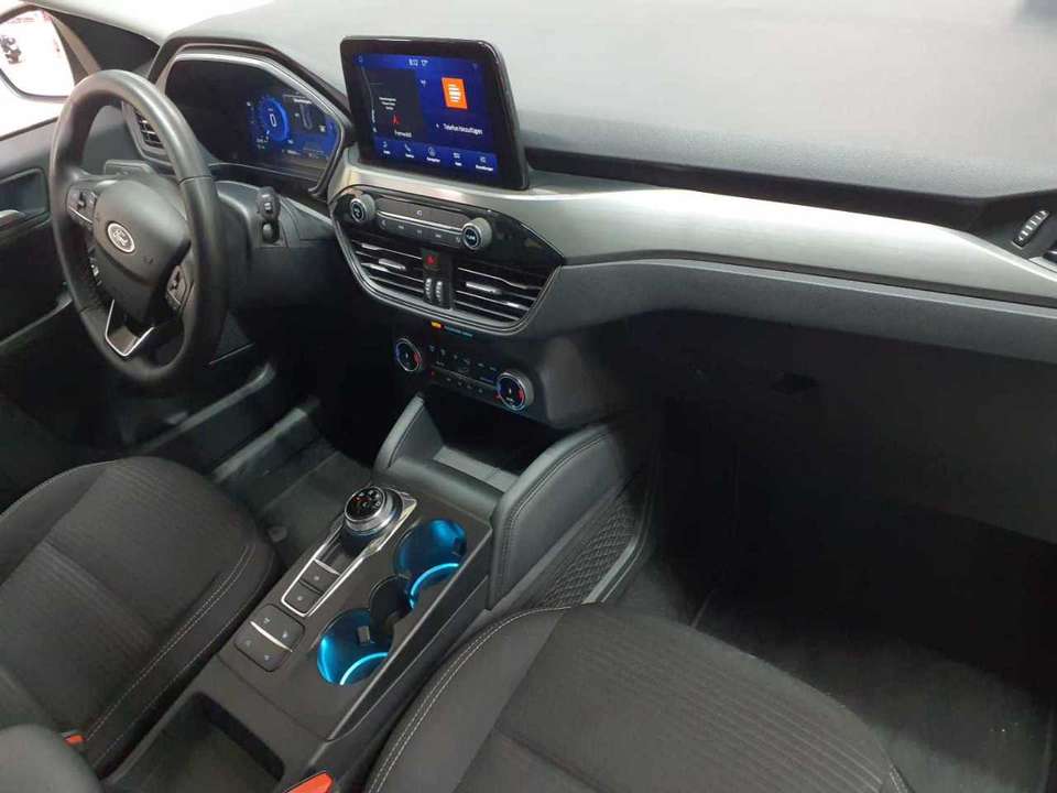 Ford Kuga - Imagem 11