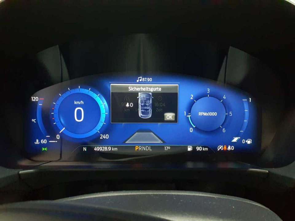 Ford Kuga - Imagem 12