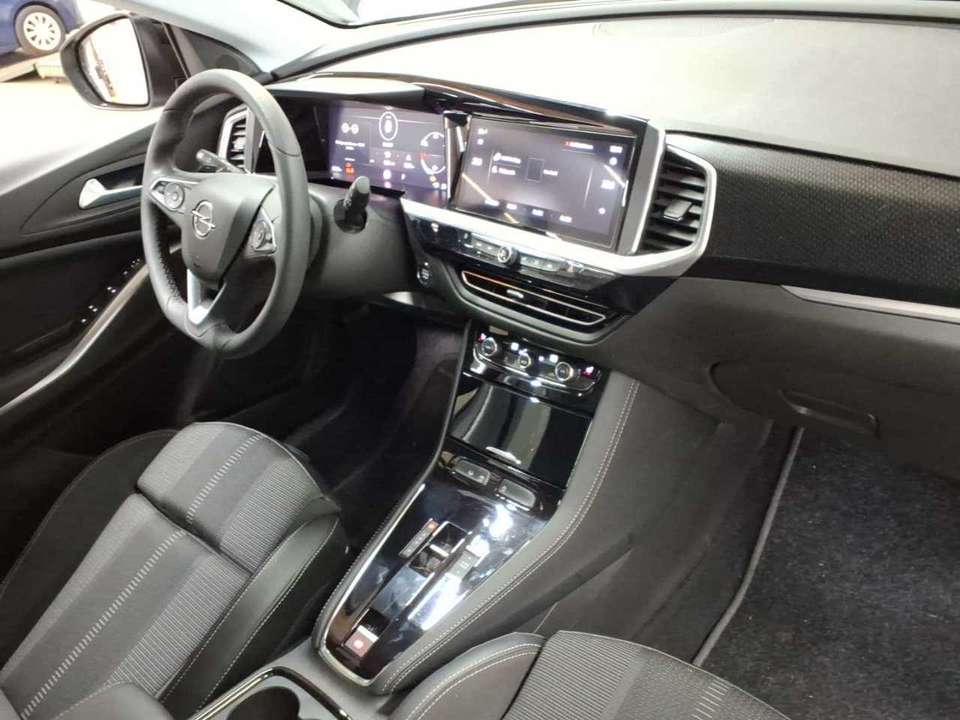 Opel Grandland - Imagem 12