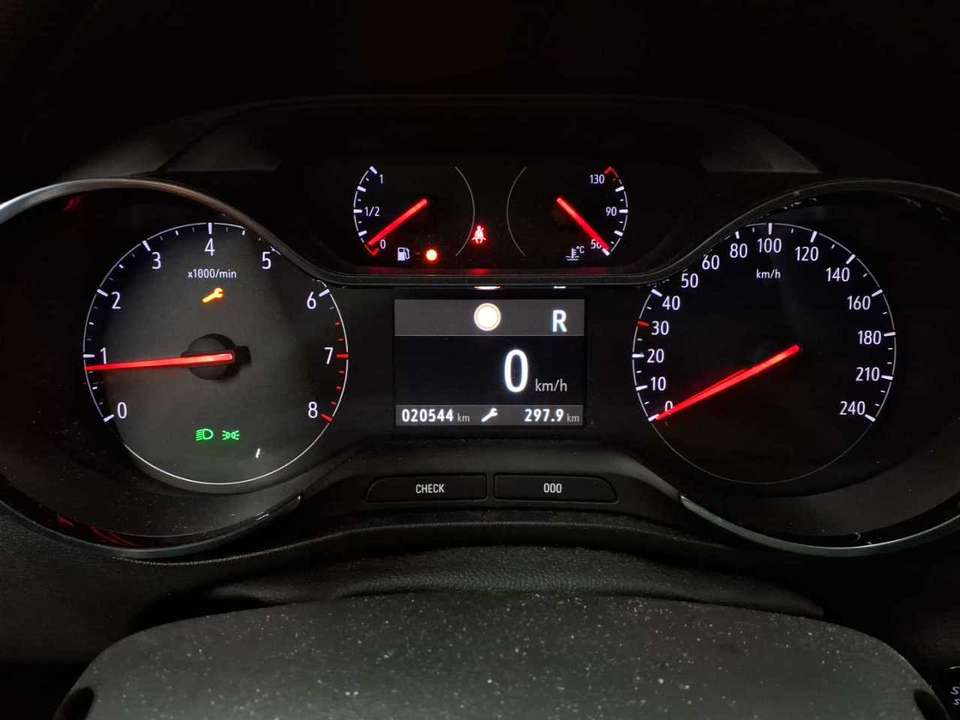 Opel Crossland - Imagem 14