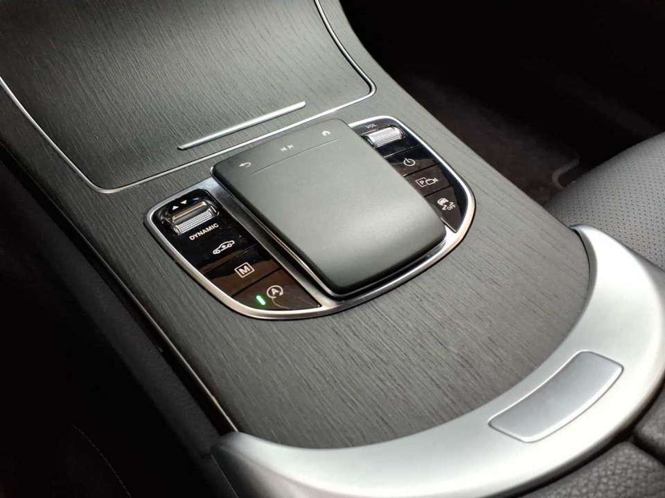 Mercedes-Benz GLC 220 - Imagem 15