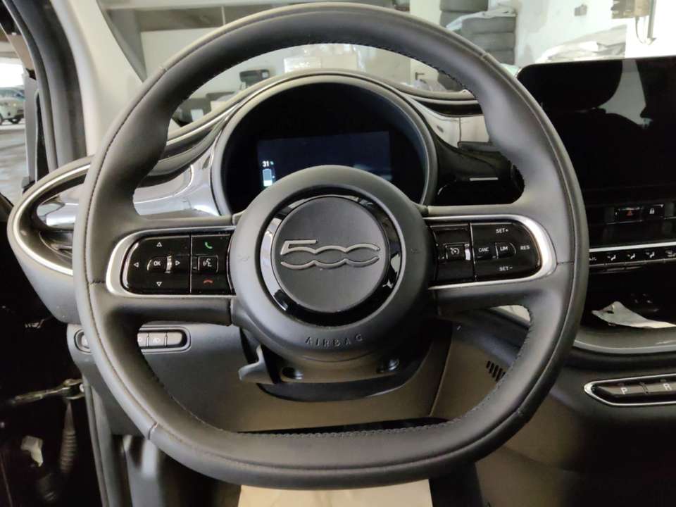 Fiat 500e - Imagem 12