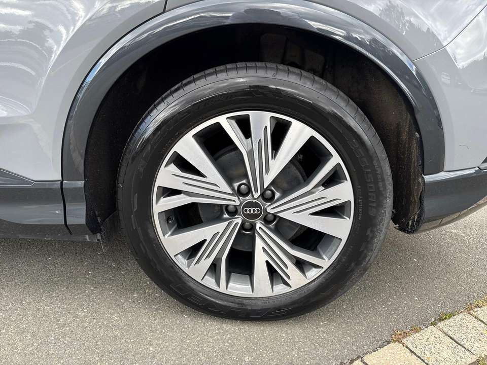 Audi Q4 e-tron - Imagem 8