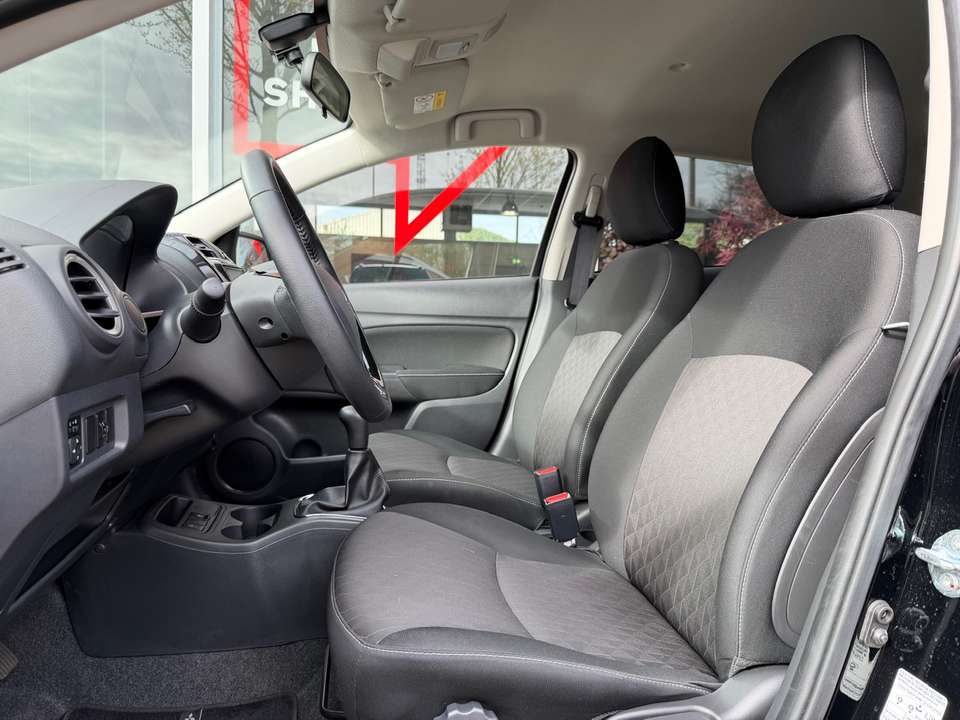 Mitsubishi Space Star - Imagem 6