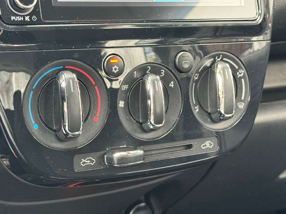 Mitsubishi Space Star - Imagem 13