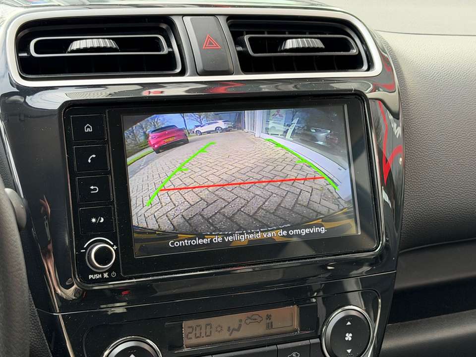 Mitsubishi Space Star - Imagem 14