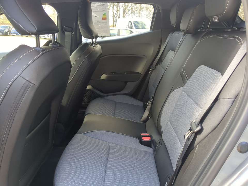 Renault Clio - Imagem 9