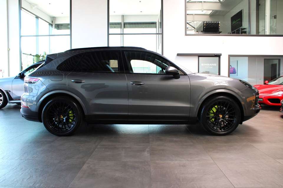 Porsche Cayenne - Imagem 7