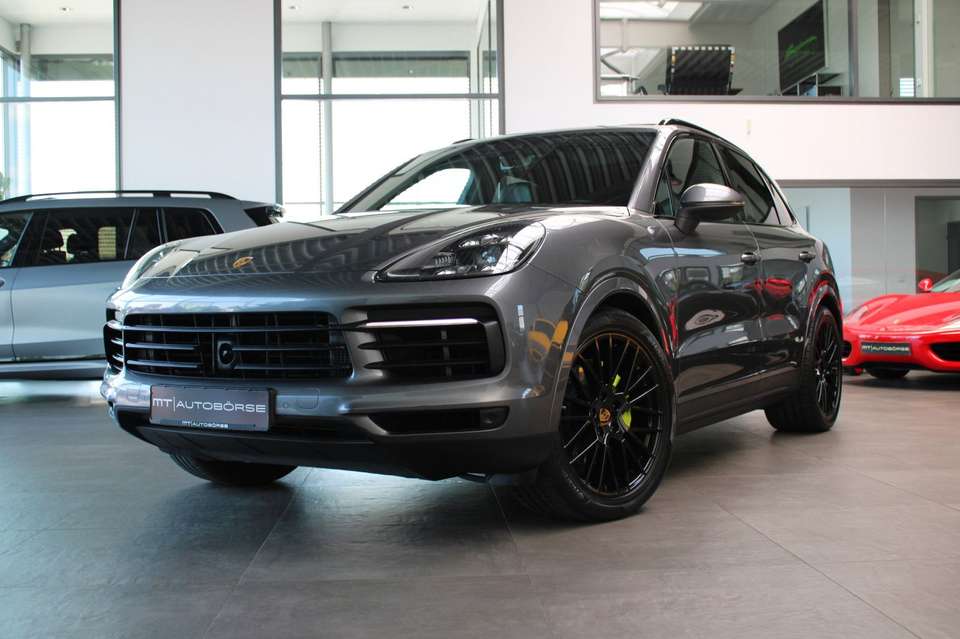 Porsche Cayenne - Imagem 12