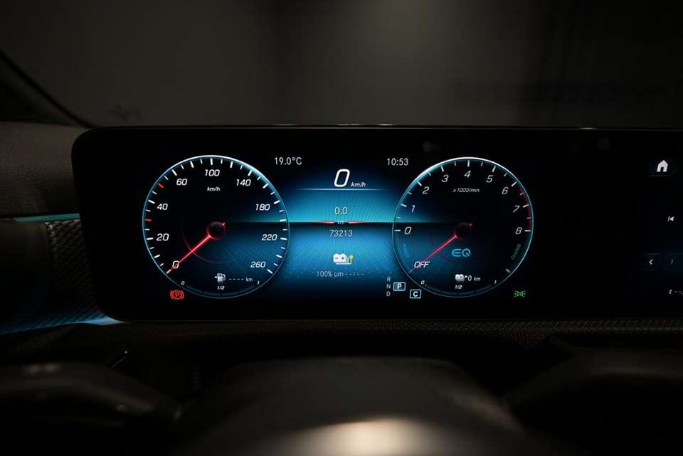 Mercedes-Benz A 250 - Imagem 9