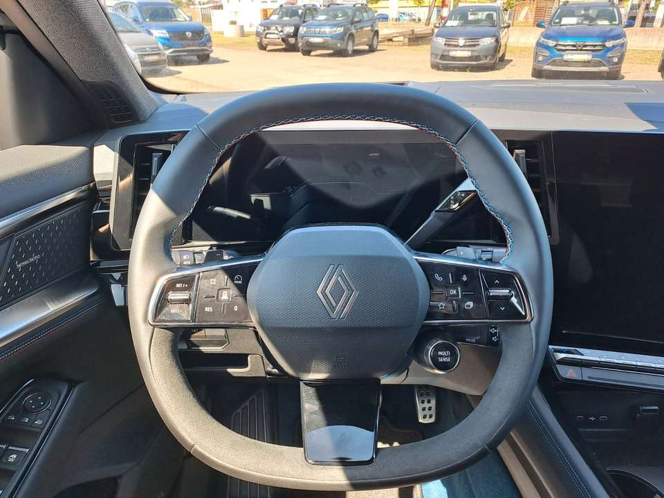 Renault Rafale - Imagem 14