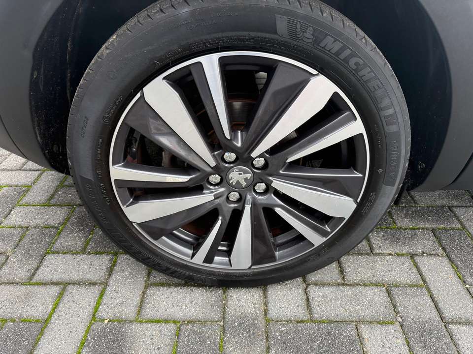 Peugeot 3008 - Imagem 17