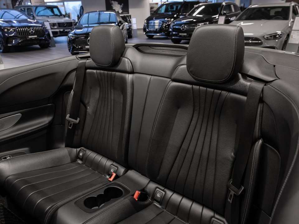 Mercedes-Benz E 200 - Imagem 13