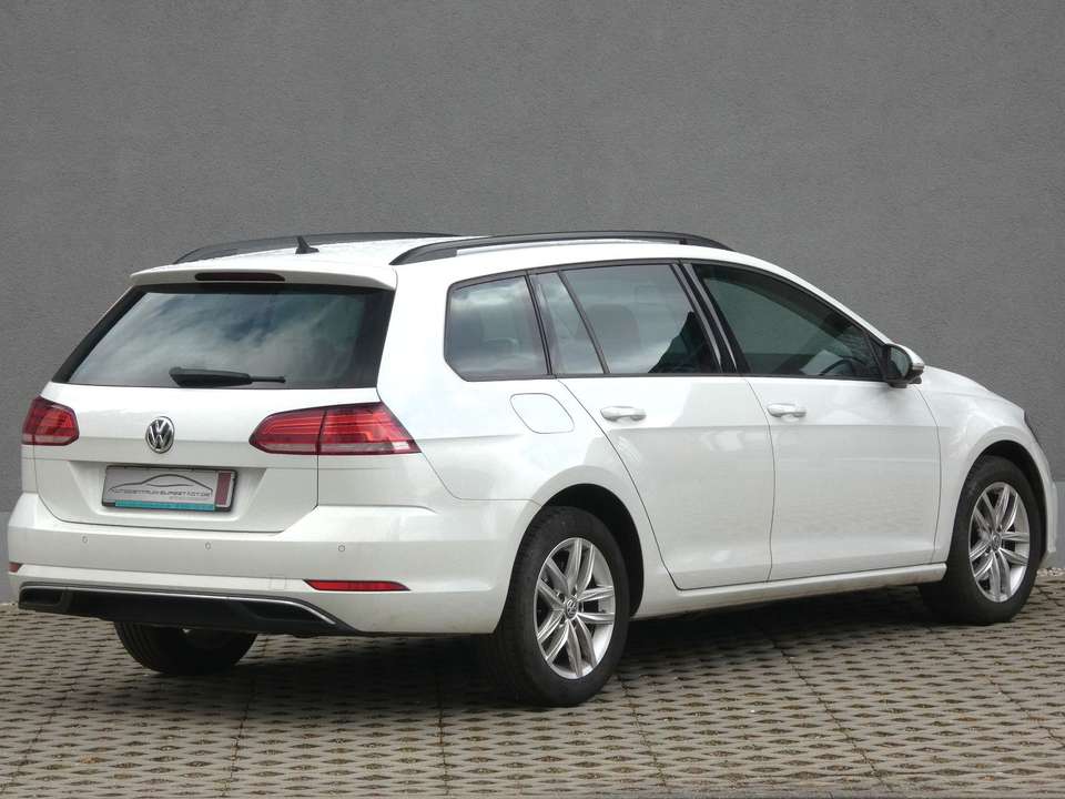 Volkswagen Golf - Imagem 5