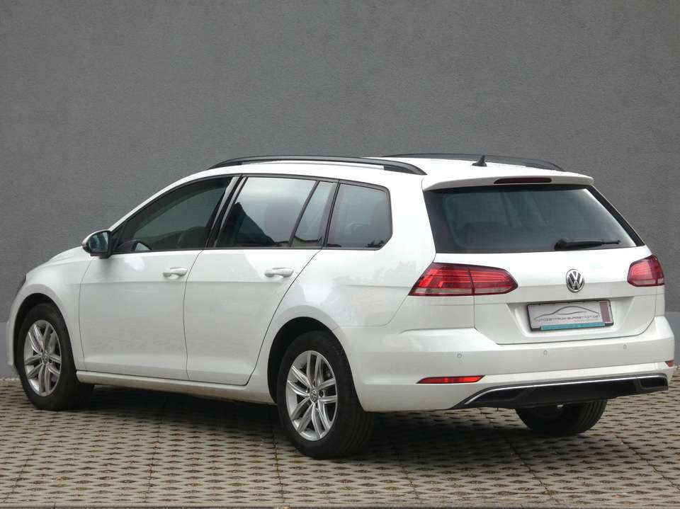 Volkswagen Golf - Imagem 6