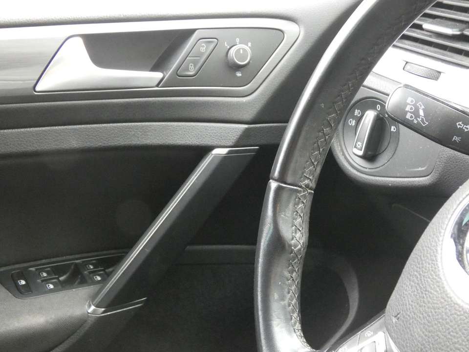 Volkswagen Golf - Imagem 10