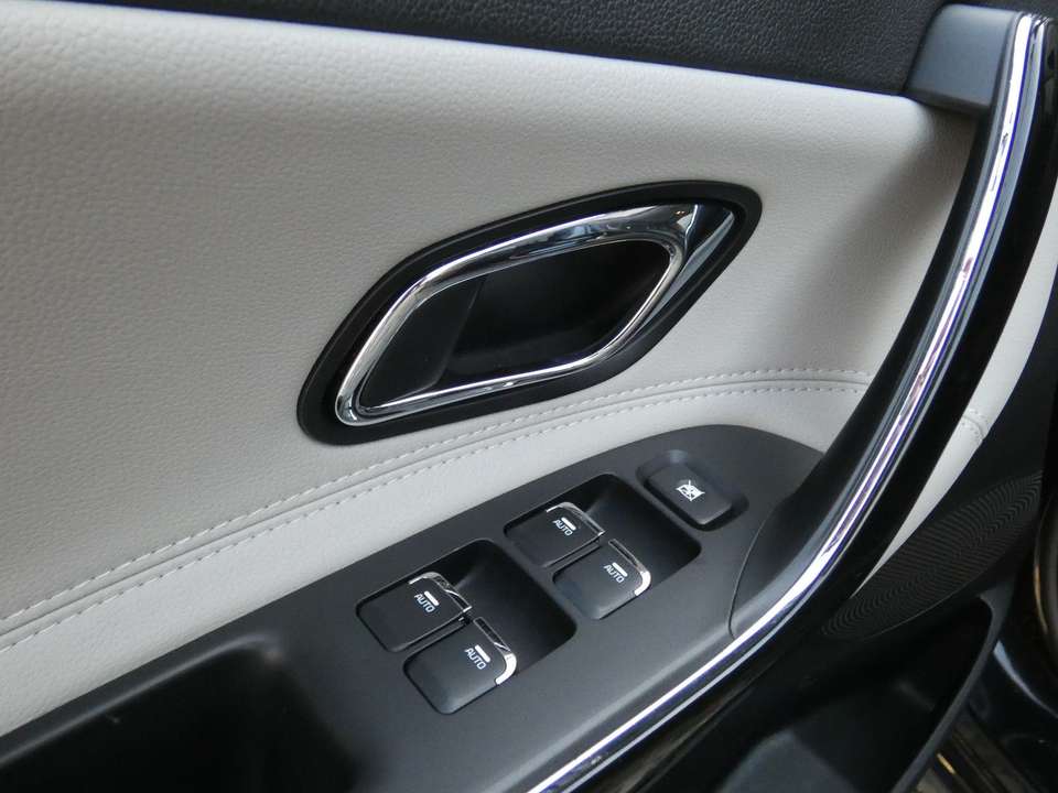 Kia Ceed SW / cee'd SW - Imagem 12