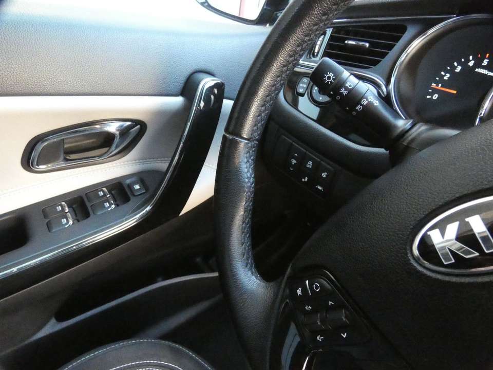 Kia Ceed SW / cee'd SW - Imagem 13