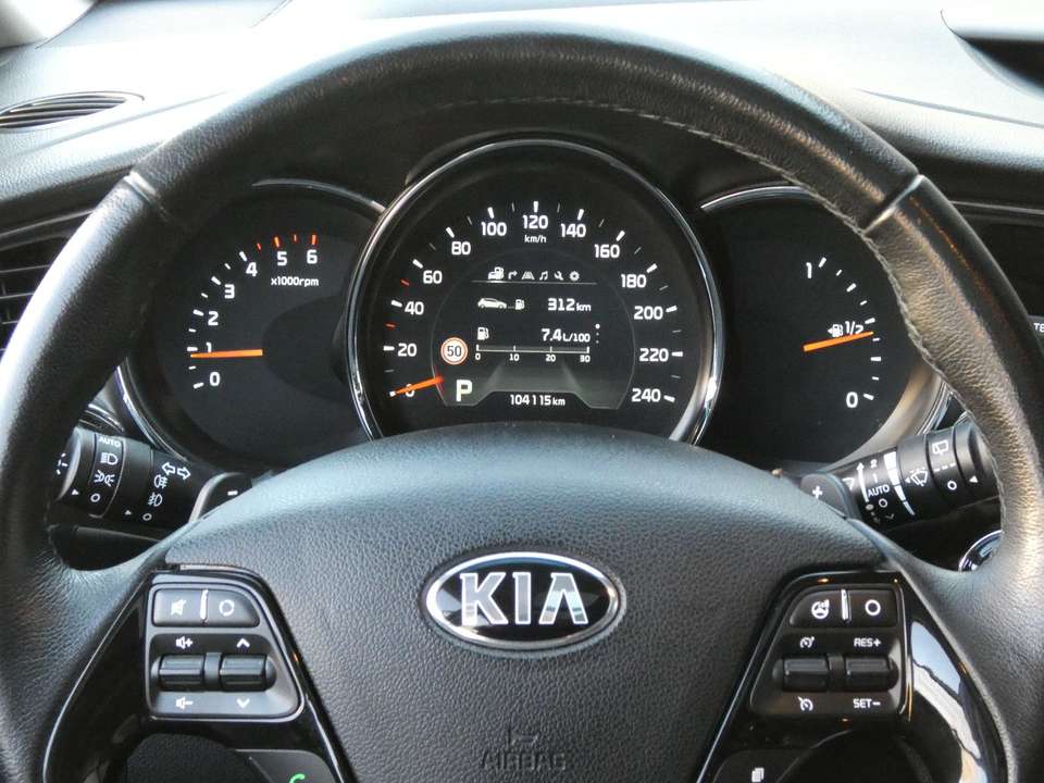 Kia Ceed SW / cee'd SW - Imagem 15