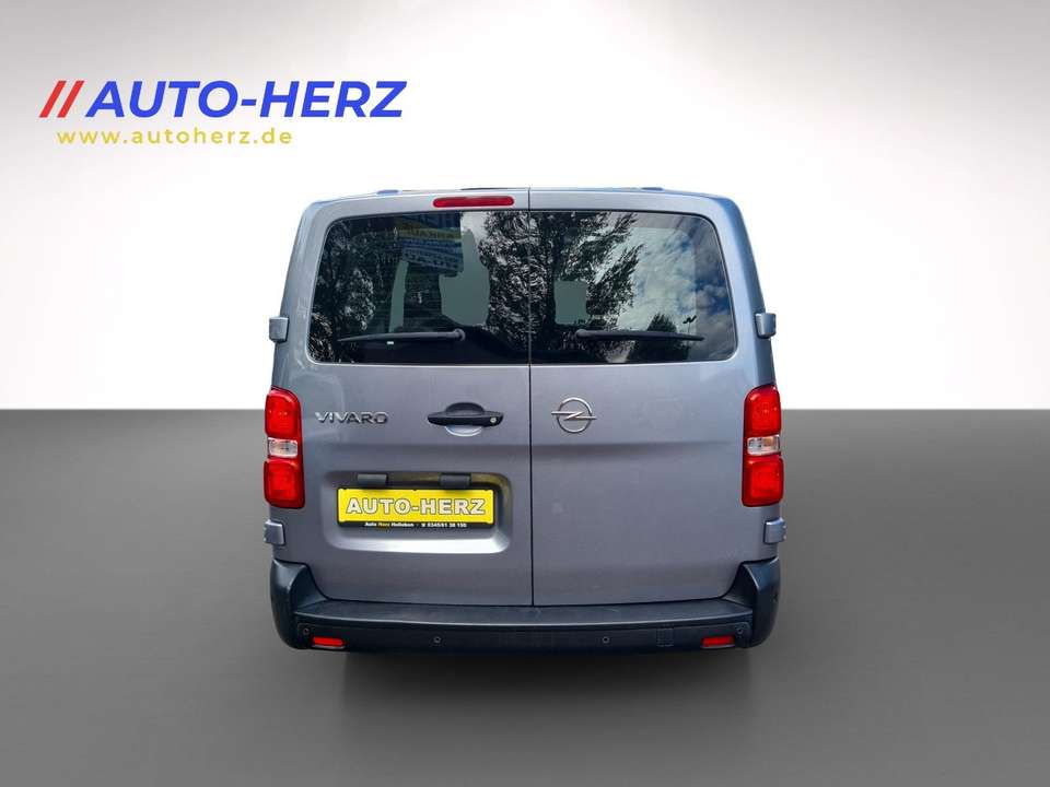 Opel Vivaro - Imagem 10