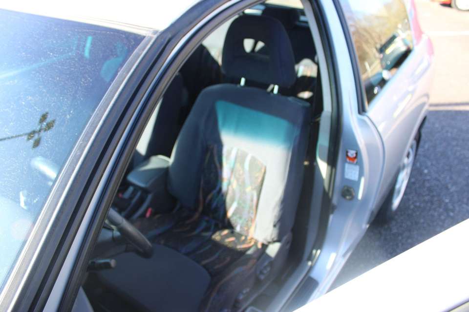 Nissan Almera - Imagem 13