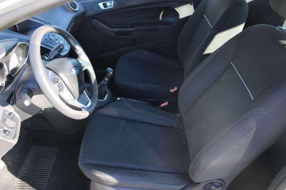 Ford Fiesta - Imagem 12