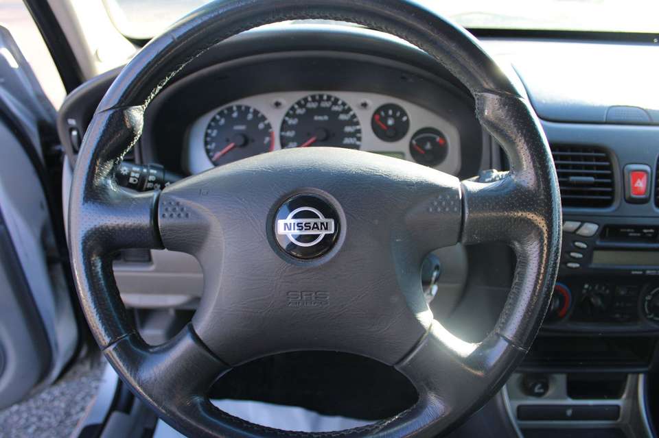 Nissan Almera - Imagem 15