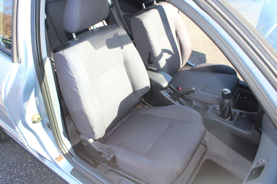 Nissan Almera - Imagem 14