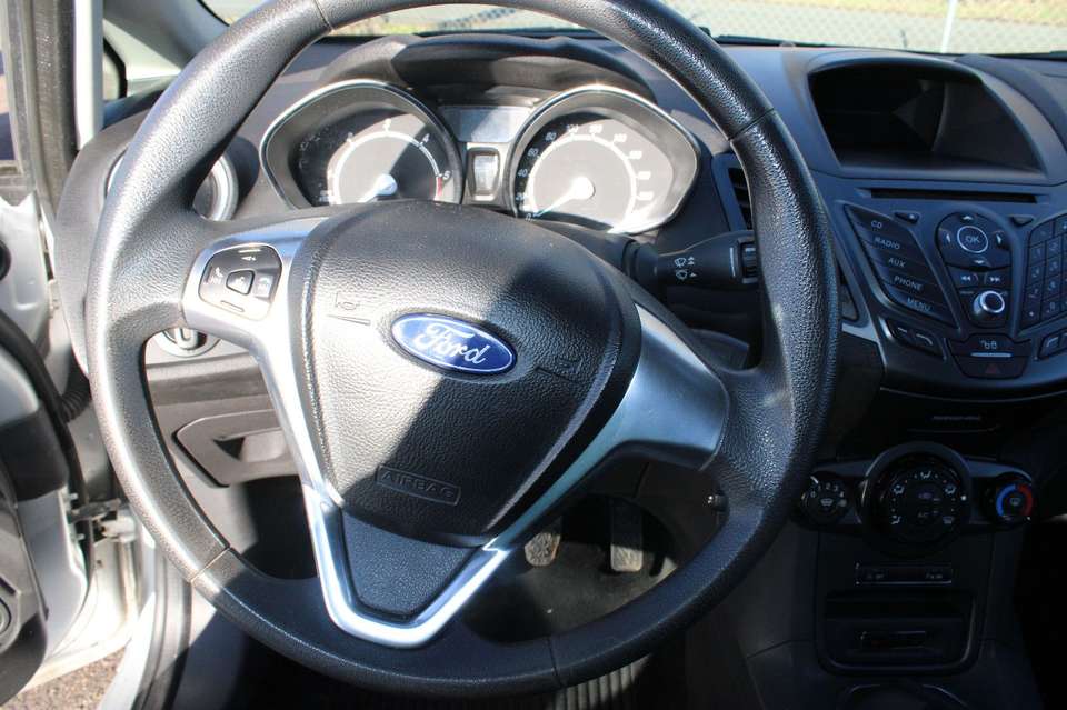 Ford Fiesta - Imagem 15