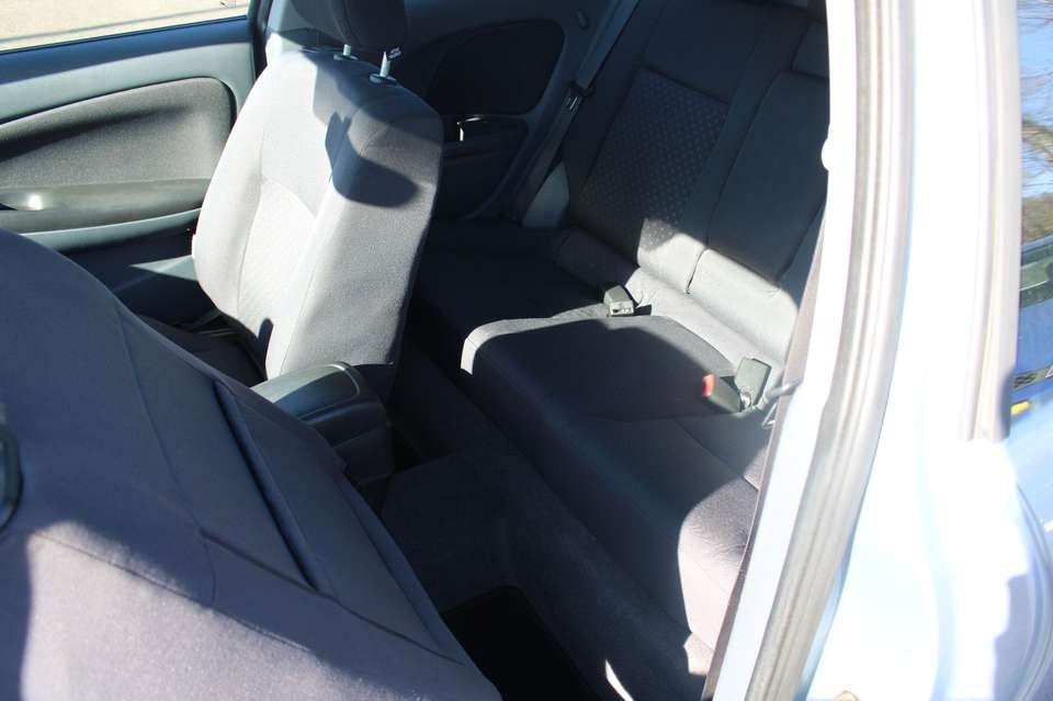 Nissan Almera - Imagem 15