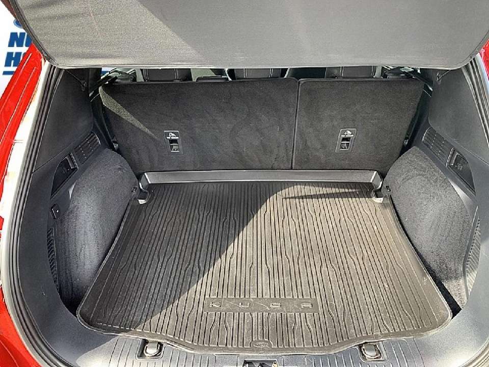 Ford Kuga - Imagem 9