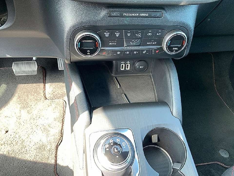 Ford Kuga - Imagem 12