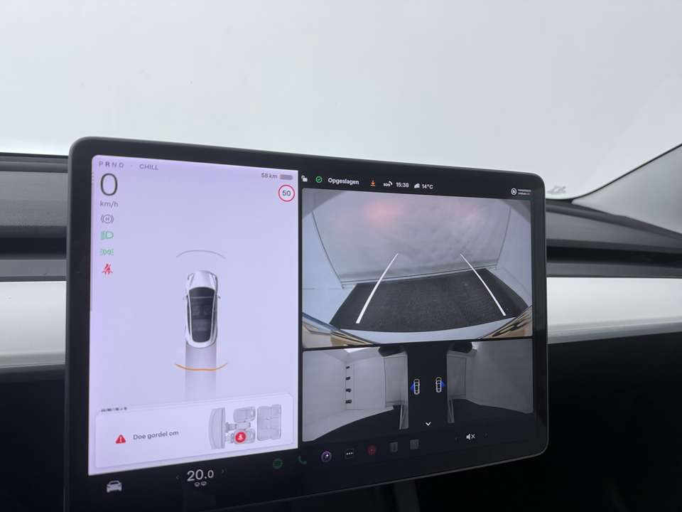 Tesla Model 3 - Imagem 14