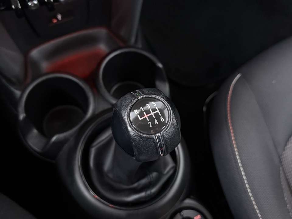 MINI Cooper - Imagem 13