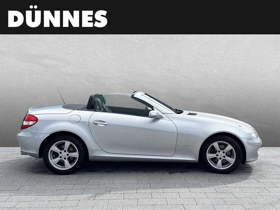 Mercedes-Benz SLK 200 - Imagem 6