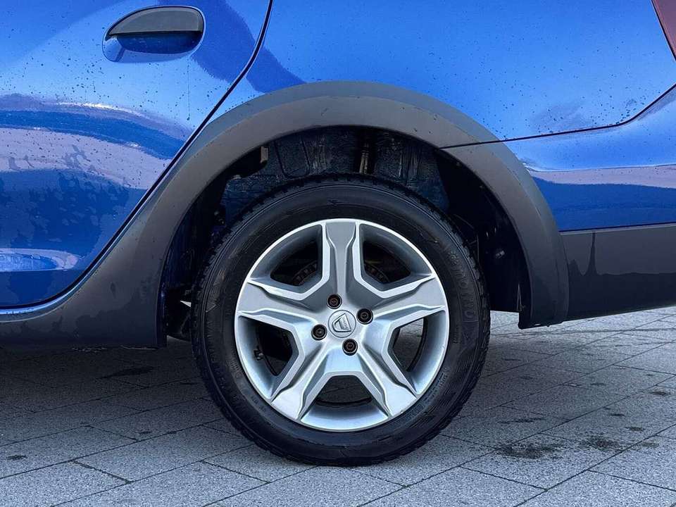 Dacia Logan - Imagem 9