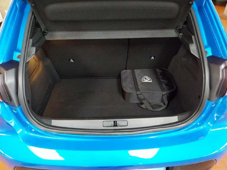 Peugeot e-208 - Imagem 5