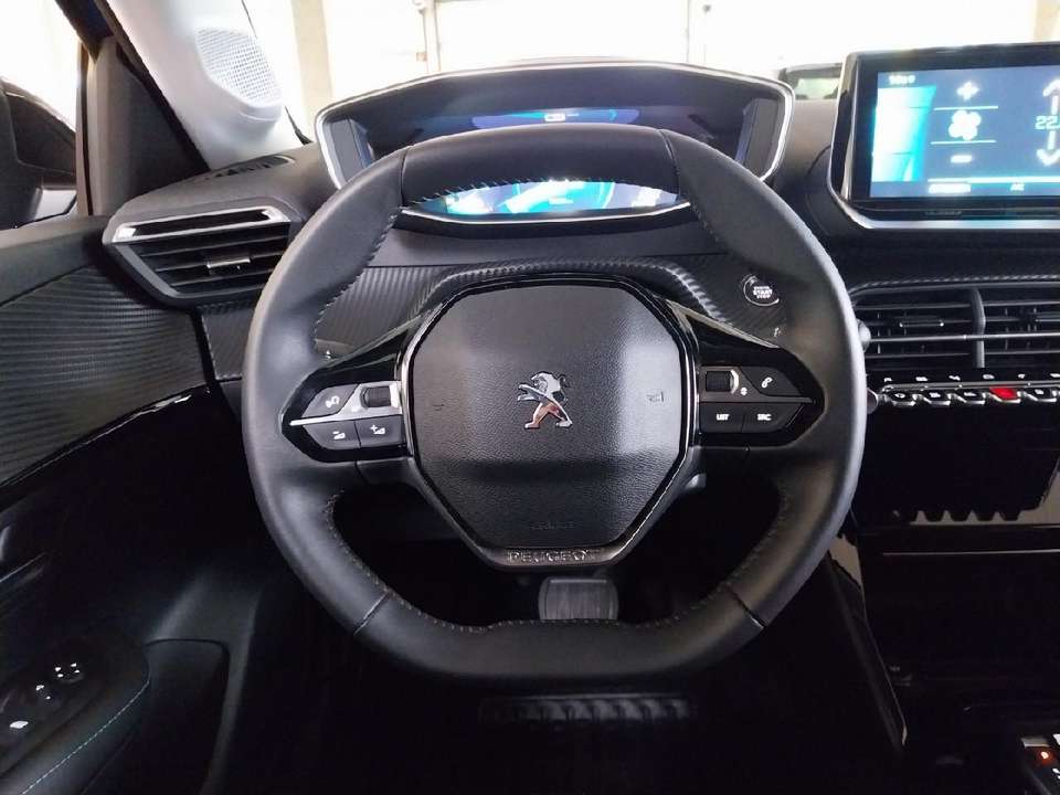 Peugeot e-208 - Imagem 12