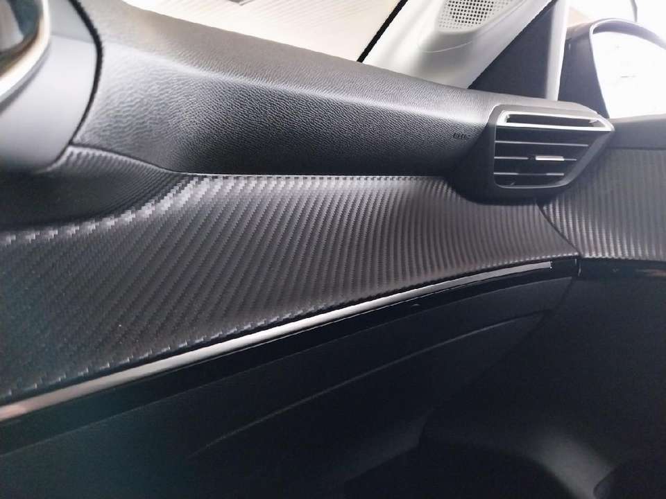 Peugeot e-208 - Imagem 13