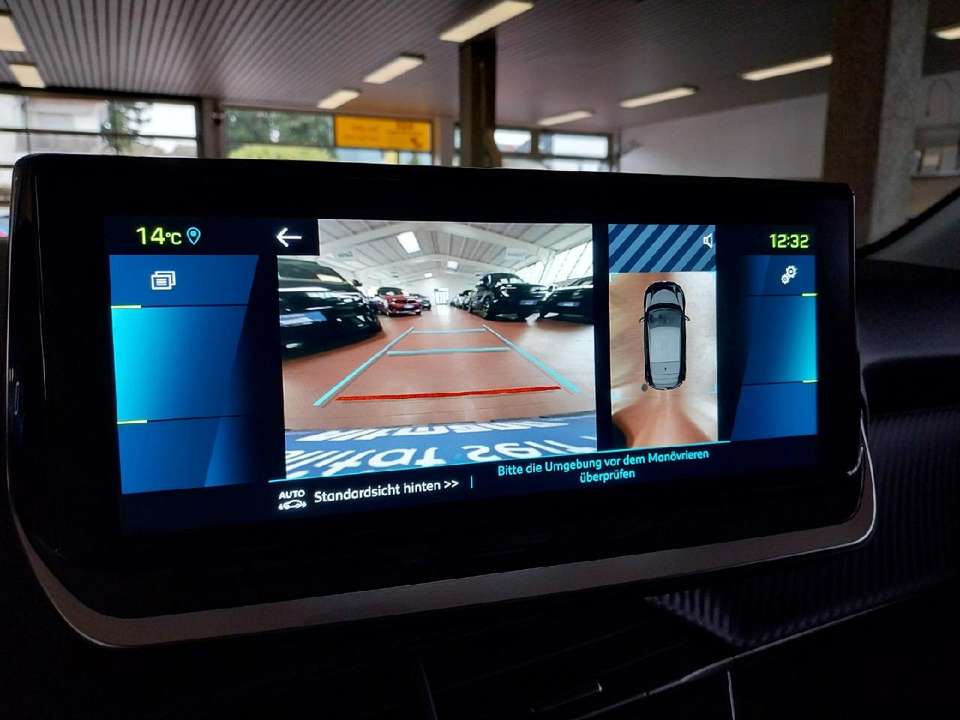 Peugeot e-208 - Imagem 14