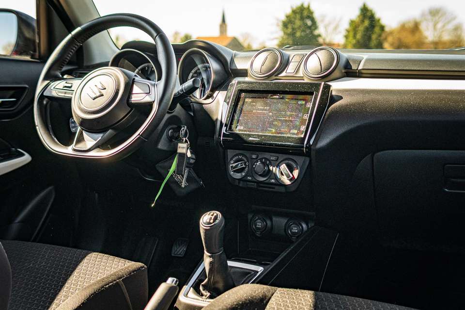 Suzuki Swift - Imagem 15